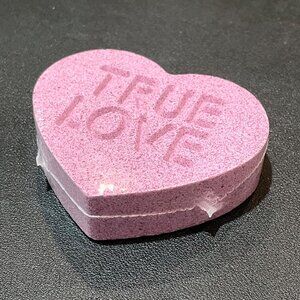 Anjou Bath Bomb Express your love True Love Heart 3oz New Sealed